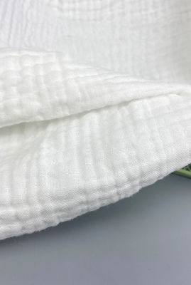 Three Layers 100% Cotton Gauze Fabric Skin Friendly Baby Gauze Swaddle Blanket