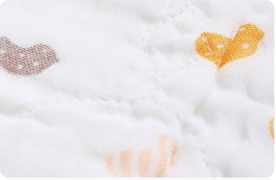 Untwisted Four Layer Printed Gauze Fabric 220GSM Baby Blanket Soft Feeling