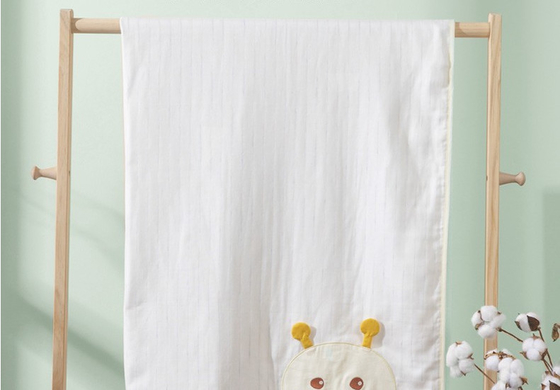 Natural Healthy Soft Cotton Gauze Fabric 150gsm Infants Bath Towels