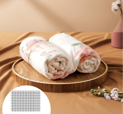 Lovely Animals Printing 4 Layer Gauze Fabric 200gsm No Fluorescent Agent