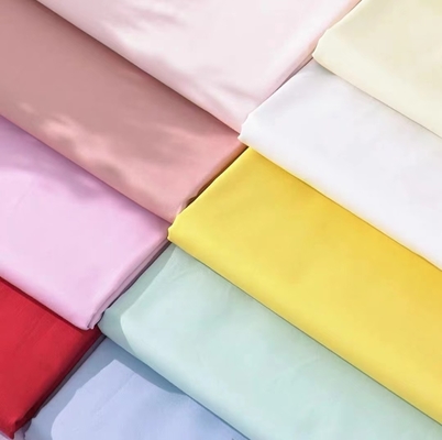 60SX60S 115GSM Satin Woven Noble Shirt Fabric 173X113 100% Cotton