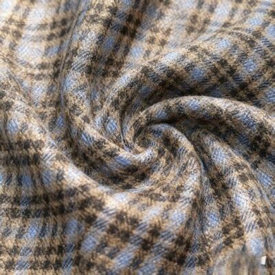 30%Rayon 70%Polyester 280gsm 280gsm Smooth Firm Hand Feel Excellent Drape Check Blazer Fabric