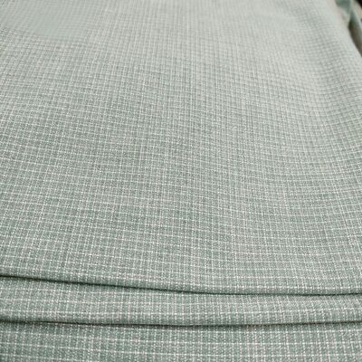 195gsm Yarn-Dyed Check Suiting Fabric with 68% Polyester 30% Rayon 2% Spandex for Uniforms