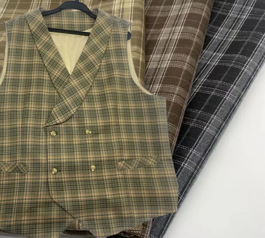 Checked Fabric Grid Chequer Fabric 50%Polyester 50%Polyester 250gsm  Shirt Vest Suit Blazer Fabric